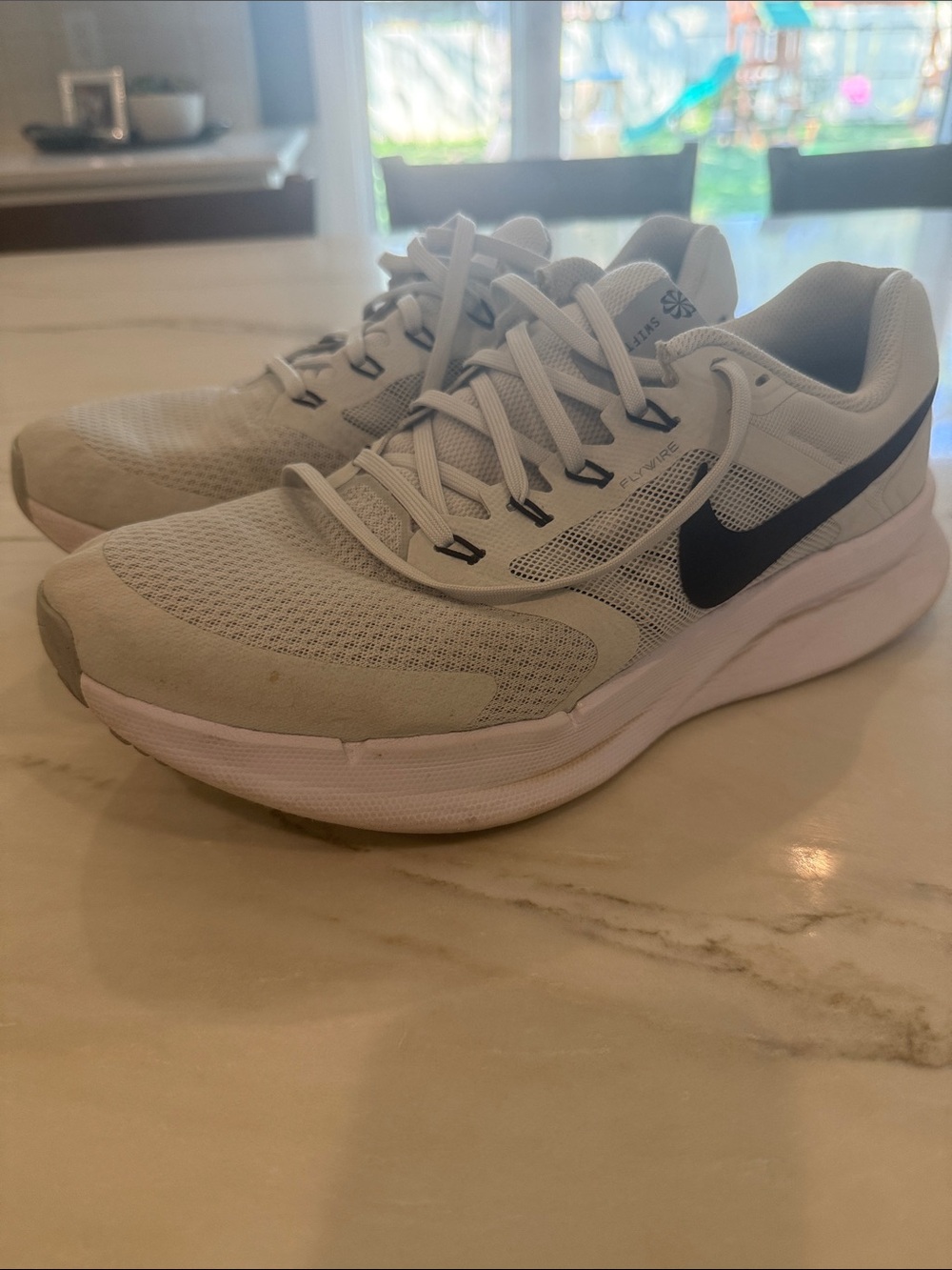 Nike men's swift 3 - Light Gray and Black Mesh Running Sneakers